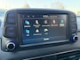 Hyundai Kona 1.0T 120PK Clima,Cruise,Navi,Schuifdak,KeylessEntry+Go,HUD,LaneAssist,PdcV+A,Camera,CarPlay,Stoel&StuurVerwarming&Ver