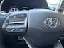 Hyundai Kona 1.0T 120PK Clima,Cruise,Navi,Schuifdak,KeylessEntry+Go,HUD,LaneAssist,PdcV+A,Camera,CarPlay,Stoel&StuurVerwarming&Ver