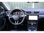 Skoda Superb Combi 1.4 TSI iV Business Edition, LEER, PANORAMADAK, TREKHAAK, VIRTUEEL, NAVIGATIE