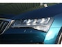 Skoda Superb Combi 1.4 TSI iV Business Edition, LEER, PANORAMADAK, TREKHAAK, VIRTUEEL, NAVIGATIE