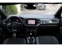 Volkswagen T-Roc 1.5 TSI 150pk R-Line DSG Automaat / Panoramadak / LM 19 inch / Digital cockpitt / Navigatie / Afn trekhaak