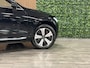 Volvo XC60 T6 AWD Recharge Plus Bright 360 Camera | Stoelventilatie | All Season Banden | Adaptieve Cruise Control | Standkachel met Volvo On Call App | Stoel en Stuurwielverwarming | Full LED Meesturende koplampen | Pilot Assist | BLIS Dode Hoek Detectie | Elektrische voorstoelen geheugen | Nappa lederen bekleding | Zitting verlenging voorstoelen | Schuifdak | 19 Inch | Google Infotainment | Keyless Drive | Parkeersensoren voor+achter | Geïntegreerde kinderzitjes achterin | Privacy Glass | Elektrisch bedienbare achterklep | DAB Radio | Apple Carplay | Android Auto | Draadloos telefoon opladen | Onyx Black Metallic |