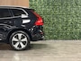 Volvo XC60 T6 AWD Recharge Plus Bright 360 Camera | Stoelventilatie | All Season Banden | Adaptieve Cruise Control | Standkachel met Volvo On Call App | Stoel en Stuurwielverwarming | Full LED Meesturende koplampen | Pilot Assist | BLIS Dode Hoek Detectie | Elektrische voorstoelen geheugen | Nappa lederen bekleding | Zitting verlenging voorstoelen | Schuifdak | 19 Inch | Google Infotainment | Keyless Drive | Parkeersensoren voor+achter | Geïntegreerde kinderzitjes achterin | Privacy Glass | Elektrisch bedienbare achterklep | DAB Radio | Apple Carplay | Android Auto | Draadloos telefoon opladen | Onyx Black Metallic |