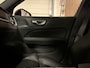 Volvo V60 T6 AWD Recharge R-Design Schuifdak | Harman Kardon | Adaptieve Cruise Control | Standkachel met Volvo On Call App | Stoelverwarming | Parkeercamera | Pilot Assisst | BLIS Dode Hoek Detectie | Bestuurdersstoel elektrisch geheugen | Contour stoelen leder | Zitting verlenging voorstoelen | 19 Inch | Keyless Drive | Parkeersensoren voor+achter | Privacy Glass | Elektrisch bedienbare achterklep | DAB Radio | Apple Carplay/Android Auto | Bright Silver Metallic |
