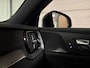 Volvo V60 T6 AWD Recharge R-Design Schuifdak | Harman Kardon | Adaptieve Cruise Control | Standkachel met Volvo On Call App | Stoelverwarming | Parkeercamera | Pilot Assisst | BLIS Dode Hoek Detectie | Bestuurdersstoel elektrisch geheugen | Contour stoelen leder | Zitting verlenging voorstoelen | 19 Inch | Keyless Drive | Parkeersensoren voor+achter | Privacy Glass | Elektrisch bedienbare achterklep | DAB Radio | Apple Carplay/Android Auto | Bright Silver Metallic |