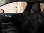 Volvo V60 B3 Aut. Inscription Trekhaak | Adaptieve Cruise Control | Stoel en Stuurwielverwarming | Parkeercamera | Pilot Assist | BLIS Dode Hoek Detectie | Bestuurdersstoel elektrisch geheugen | Lederen bekleding | Zitting verlenging voorstoelen | 18 Inch | Keyless Drive | Parkeersensoren voor+achter | Privacy Glass | Elektrisch bedienbare achterklep | DAB Radio | Apple Carplay/Android Auto | Volvo On Call met mobiele App functie | Denim Blue Metallic |