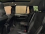 Volvo XC90 T8 AWD Recharge Ultra Bright Stoelventilatie | All Season Banden | Head-Up Display | 455pk | Harman Kardon | Stoelmassage | Alcantara hemelbekleding | Adaptieve Cruise Control | Stoelverwarming voor+achter | Stuurwielverwarming | Schuifdak | Full LED Meesturende koplampen | Pilot Assist | BLIS Dode Hoek Detectie | Lederen zonnekleppen en handgrepen | Parkeercamera | Elektrische voorstoelen geheugen | Nappa lederen bekleding | Zitting verlenging voorstoelen | Lederen dashboard | Google Infotainment | Keyless Drive | Parkeersensoren voor+achter | Elektrisch bedienbare achterklep | Geintegreerd kinderzitje achterin | Geintegreerde zongordijnen achterportieren | 7-Persoons | 4-Zone Climate Control | Verlichte instaplijsten | DAB Radio | Apple Carplay/Android Auto | Draadloos telefoon opladen | Volvo On Call met mobiele App functie | Platinum Grey Metallic |