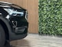 Volvo XC40 T5 Recharge Inscription Parkeercamera | 19 Inch | Cruise Control | Zitting verlenging voorstoelen | Keyless Drive | Parkeersensoren voor+achter | Privacy Glass | Elektrisch bedienbare achterklep | Breedstralers in voorbumper | Climate Control L+R | DAB Radio | Apple Carplay/Android Auto | Volvo On Call met mobiele App functie |