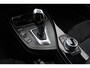 BMW 1-Serie 118i Corporate Lease Exe. M Sport / Alcantara / Navigatie / Parkeerhulp achter / 17'' / Sportstoelen / Cruise Control