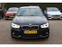 BMW 1-Serie 118i Corporate Lease Exe. M Sport / Alcantara / Navigatie / Parkeerhulp achter / 17'' / Sportstoelen / Cruise Control