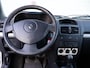 Renault Clio 1.2-16V Authentique Comfort NAP 1e eigenaar Airco APK