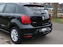 Volkswagen Polo 1.2 TSI Highline BlueMotion 5-Deurs Parkeersensoren Stoelverwarming Airco Navigatie Cruise Controle Start Stop