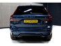 Volvo XC60 T8 Plus Dark AWD | Luchtvering | Leder | Trekhaak | H&K | 360 Ca