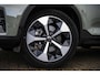 Volvo XC40 2.0 B4 Plus Dark | Trekhaak | Adaptive Cruise Control | Dode hoek detectie BLIS | Harman/Kardon audio | Elektrische stoelverstelling | Stoel- en stuurverwarming | Verwarmde Voorruit |