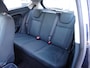 Ford Fiesta 1.4 Titanium Automatische airco, cruise controle, licht metalen velgen, enz.