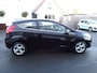 Ford Fiesta 1.4 Titanium Automatische airco, cruise controle, licht metalen velgen, enz.