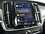 Volvo V90 T8 Plug-in hybrid AWD Ultra Dark | Panoramadak | 360° camera | Harman Kardon | Stoel- en Stuurverwarming | Trekhaak