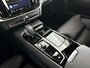 Volvo V90 T8 Plug-in hybrid AWD Ultra Dark | Panoramadak | 360° camera | Harman Kardon | Stoel- en Stuurverwarming | Trekhaak