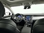 Volvo V90 T8 Plug-in hybrid AWD Ultra Dark | Panoramadak | 360° camera | Harman Kardon | Stoel- en Stuurverwarming | Trekhaak