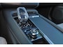 Volvo XC90 T8 Recharge AWD Ultra Bright - Luchtvering - Panorama/schuifdak - IntelliSafe Assist & Surround - 360º Camera - Bowers & Wilkins audio - Adaptieve LED koplampen - Verwarmde voorstoelen, stuur & achterbank - Parkeersensoren voor & achter - Elektr. bedienb. voorstoelen met geheugen - Head up display - Draadloze tel. lader - Extra getint glas - Elektr. inklapbare trekhaak - 21' LMV