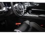 Volvo S60 2.0 B3 Plus Dark | LEDER | STUURVERWARMING | DAB | APPLE | CAMERA