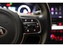Kia e-Niro 64 kWh DynamicLine 3-Fase [ Navi Half-leder Stoelverwarming Apple/Android ]