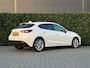 Mazda 3 2.0 GT-M, BOSE, NAVI, CRUISE, HUD, PDC, LED, CLIMATE CONTROL, STOELVERWARMING, KEYLESS, ELEKTRISCHE STOELEN, PARELMOUR, LICHTMETAAL 18"
