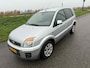 Ford Fusion 1.6-16V Futura automaat , lage km stand !