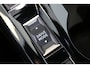Peugeot 2008 1.2 PureTech Allure 130PK EAT8 | Navi | Clima | Adaptive Cruise | Camera V+A | Parkeersensoren V+A | Dodehoeksensoren | Full LED | 17" Lichtmetaal | Metallic |