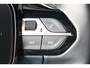 Peugeot 2008 1.2 PureTech Allure 130PK EAT8 | Navi | Clima | Adaptive Cruise | Camera V+A | Parkeersensoren V+A | Dodehoeksensoren | Full LED | 17" Lichtmetaal | Metallic |