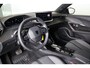 Peugeot 2008 1.2 PureTech Allure 130PK EAT8 | Navi | Clima | Adaptive Cruise | Camera V+A | Parkeersensoren V+A | Dodehoeksensoren | Full LED | 17" Lichtmetaal | Metallic |