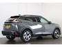 Peugeot 2008 1.2 PureTech Allure 130PK EAT8 | Navi | Clima | Adaptive Cruise | Camera V+A | Parkeersensoren V+A | Dodehoeksensoren | Full LED | 17" Lichtmetaal | Metallic |