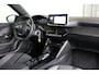 Peugeot 2008 1.2 PureTech Allure 130PK EAT8 | Navi | Clima | Adaptive Cruise | Camera V+A | Parkeersensoren V+A | Dodehoeksensoren | Full LED | 17" Lichtmetaal | Metallic |