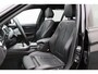 BMW 3-Serie Touring 318i M Sport Edition Leer, Panoramadak, Camera, Navigatie, Bluetooth, Verwarmde Stoelen, 18''
