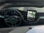 Volvo XC60 T6 Plug-in hybrid AWD Plus Black Edition | Luchtvering | Stoel-/Stuurverwarming | Schuif-/kanteldak | Head up Display | 360 camera | Getint glas | Adaptive cruise Control | Dodehoekdetectie | Keyless entry |