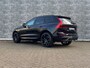 Volvo XC60 T6 Plug-in hybrid AWD Plus Black Edition | Luchtvering | Stoel-/Stuurverwarming | Schuif-/kanteldak | Head up Display | 360 camera | Getint glas | Adaptive cruise Control | Dodehoekdetectie | Keyless entry |