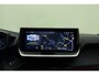 Peugeot 208 1.2 PureTech 100 GT | Apple carplay/Android auto | Achteruitrijcamera + frontcamera | Navigatie | Panoramadak | Stoelverwarming | Keyless entry+start |