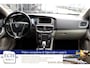 Volvo V40 T3 150 pk Momentum, Navi, Bluetooth, 17 inch