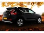 Volvo XC40 1.5 T4 155kW/211pk DCT7 Plug-in hybrid Ultimate Bright PANORAMADAK + HARMAN/KARDON + ADAPT.CRUISE + MATRIX LED + LANE ASSIST + NAPPALEDER + STOEL-&STUURVERWARMING + CAMERA + BLIS + EL.STOELEN + PARKSENSOREN V&A + 19" LM-VELGEN!!