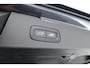 Volvo V60 2.0 T8 390 PK AWD R-Design | Pano-dak | Sportstoelen | HUD | Trekhaak | ACC | Blis | H&K Audio |
