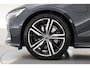 Volvo V60 2.0 T8 390 PK AWD R-Design | Pano-dak | Sportstoelen | HUD | Trekhaak | ACC | Blis | H&K Audio |