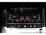 Audi E-tron e-tron 55 quattro advanced 95 kWh - S - line Panoramadak - Head-up display - 21 inch - Bang en Olufsen Dealer onderhouden - Nederlandse auto - Luchtvering - Black pack - Vol leder vol uitgevoerde auto