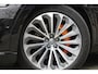 Audi E-tron e-tron 55 quattro advanced 95 kWh - S - line Panoramadak - Head-up display - 21 inch - Bang en Olufsen Dealer onderhouden - Nederlandse auto - Luchtvering - Black pack - Vol leder vol uitgevoerde auto