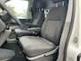 Volkswagen Transporter 2.0 TDI L2H1 Sortimo Kastinrichting Airco Cruise controle Trekhaak 2200kg trekgewicht Imperiaal Schuifdeur Parkeerhulp achter Telefoonverbinding Euro 6 1e eigenaar Sortimo