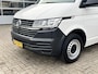 Volkswagen Transporter 2.0 TDI L2H1 Sortimo Kastinrichting Airco Cruise controle Trekhaak 2200kg trekgewicht Imperiaal Schuifdeur Parkeerhulp achter Telefoonverbinding Euro 6 1e eigenaar Sortimo