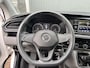Volkswagen Transporter 2.0 TDI L2H1 Sortimo Kastinrichting Airco Cruise controle Trekhaak 2200kg trekgewicht Imperiaal Schuifdeur Parkeerhulp achter Telefoonverbinding Euro 6 1e eigenaar Sortimo
