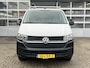 Volkswagen Transporter 2.0 TDI L2H1 Sortimo Kastinrichting Airco Cruise controle Trekhaak 2200kg trekgewicht Imperiaal Schuifdeur Parkeerhulp achter Telefoonverbinding Euro 6 1e eigenaar Sortimo