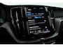 Volvo XC60 2.0 T6 Plug-in hybrid AWD Plus Black Edition | Luchtvering | Head-up | 360 camera | ACC | Pano-dak | H&K audio |