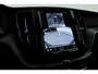 Volvo XC60 2.0 T6 Plug-in hybrid AWD Plus Black Edition | Luchtvering | Head-up | 360 camera | ACC | Pano-dak | H&K audio |