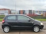 Volkswagen Fox 1.2 Trendline 3-Drs Stuurbekrachtiging Audio-CD/Mp3 LMV 14" Colorpakket ABS Getint glas 2 x Airbag Nieuwe Apk!